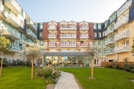 Photo de Rouge Cambre - Résidence services senior Sorya