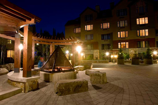 Hilton Whistler Resort & Spa by null