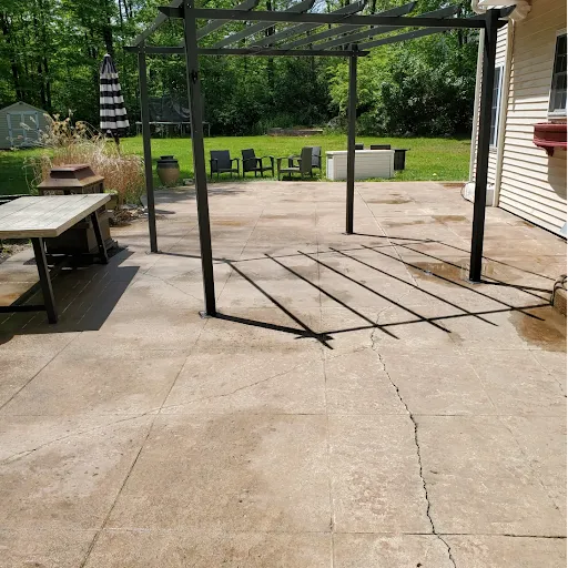 Flow State Pressure Washing - Thumbnail