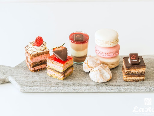 Unlimited Pastry @99/- post image