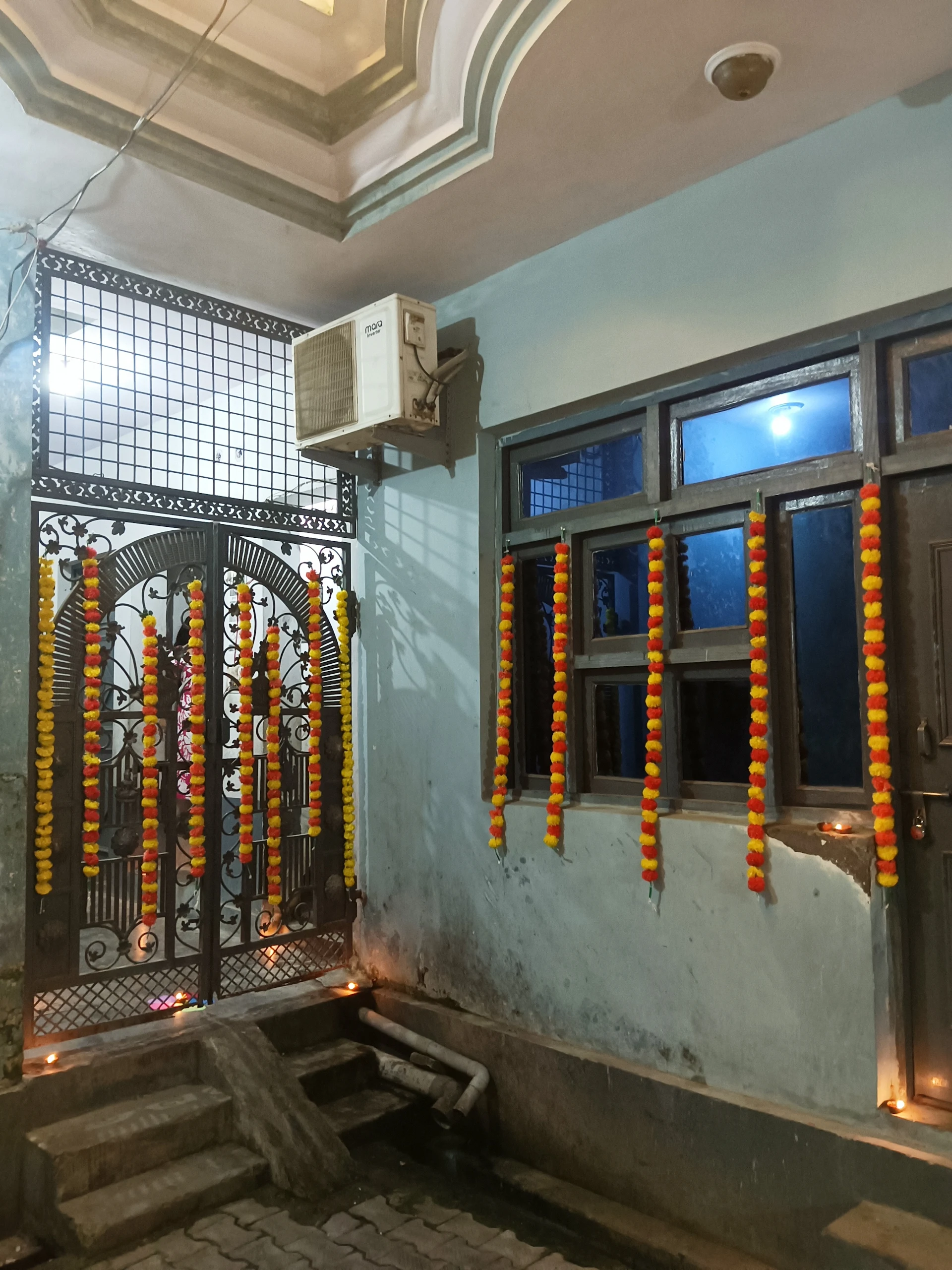 DEV PG & HOSTEL