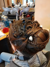 Photo n°32 de Véro coiff' à Objat (Salon de coiffure)