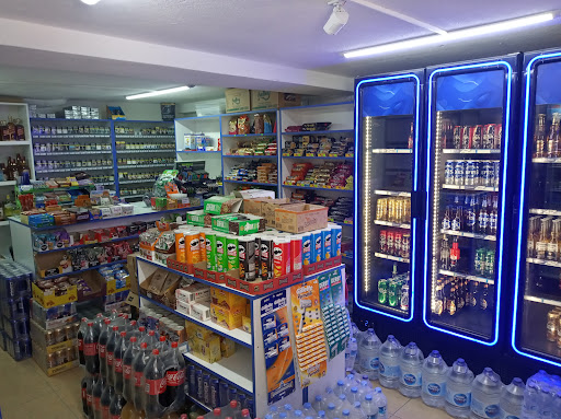 Akyarlar Fener market