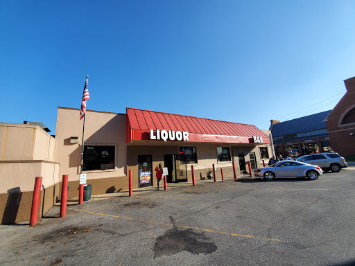 Town Hall Liquor And Bar