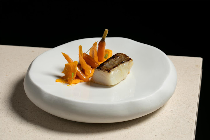 Radisson RED Madrid by null