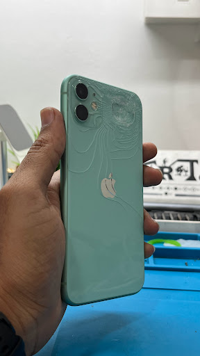 iPhone back glass broken? Get it replaced at very reasonable price. post image
