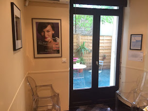 Photo n°2 de Dr Marjorie Guedj à Paris (Dentiste)