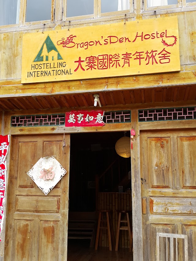 Dragon’s Den Hostel