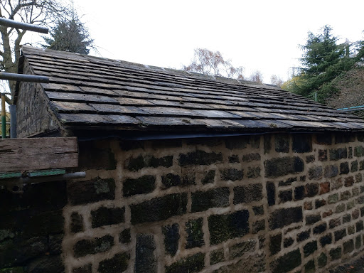 Alan Hopkinson & Grandson Roofing Services Logo