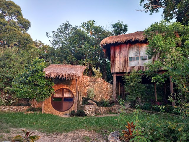 Sanctuaria Treehouses