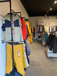 Photo n°2 de Picture Outlet Store à Cébazat (Magasin de vêtements de sport)