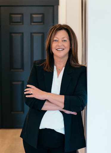 Lori Liston - Visual