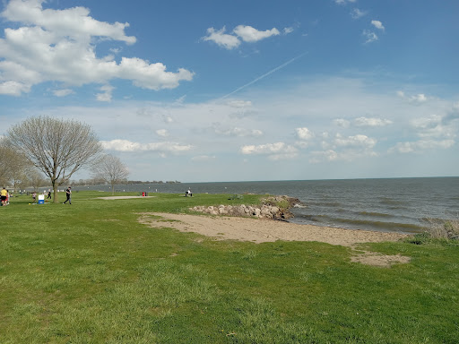 Lake St Clair Metropark campgrounds - Thumbnail