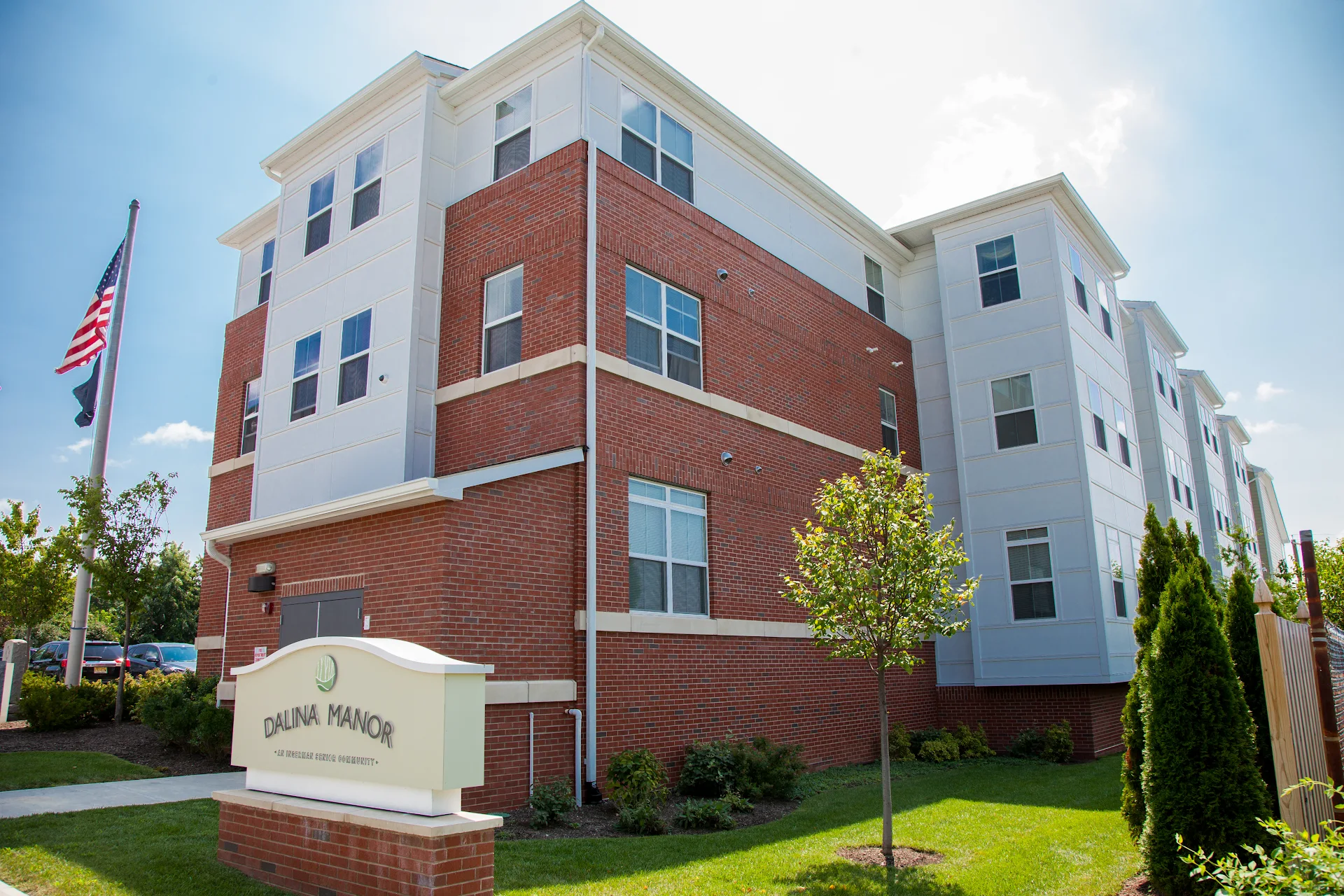 Dalina Manor - A Birchwood 55+ Community