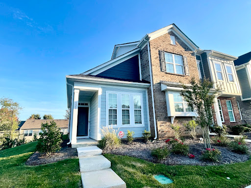 Hannah Flowers, Realtor ️ - Thumbnail