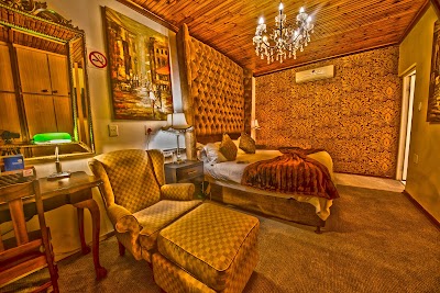 Photos of Dersley Manor