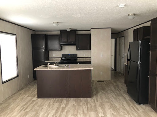 Pinecrest Mobile Home Community - Thumbnail