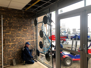 Photo n°12 de MIROITERIE FLERIENNE à Flers (Menuisier)