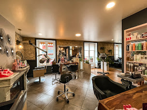 Photo n°26 de Maison de Coiffure by Sophie -Head SPA à Bourgoin-Jallieu (Salon de coiffure)