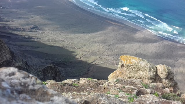 Mirador de El Risco de Famara - Parque El Bosquecillo