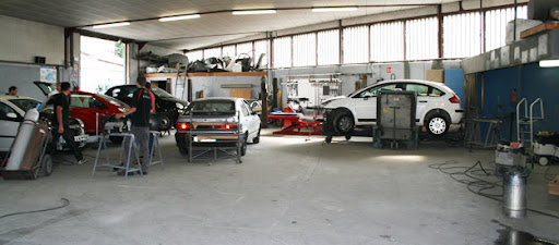 AD Carrosserie AUTO GARAGE CALUIRE - Thumbnail