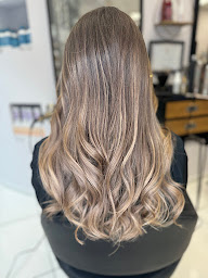 Photo n°8 de le complexe gauchy à Gauchy (Salon de coiffure)