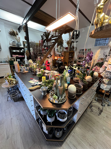 Der Blumenstall - Visual