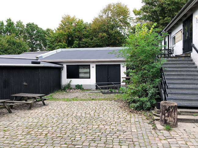 Opinii despre Høloftet Selskabslokale în Aalborg - Yogalokale