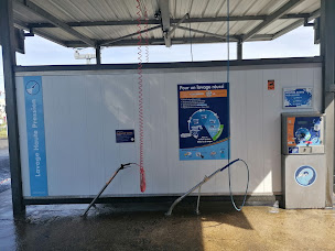 Photo n°9 de Eléphant Bleu à Châtellerault (Service de lavage haute pression)