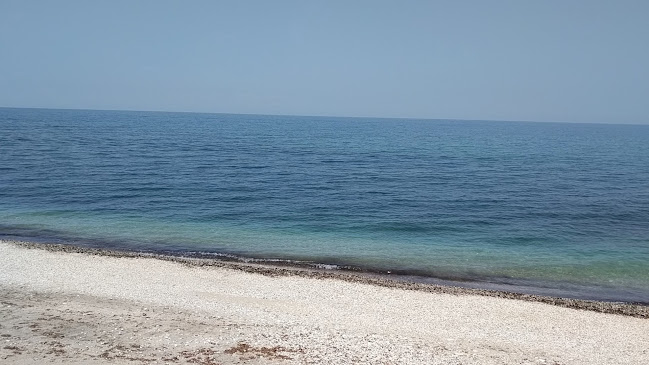 Opinii despre Hotel apartments & suites Karaoulanis Beach în Λάρισα - Ξενοδοχείο