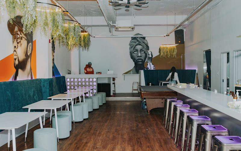 Day&nite (RnB Brunch Lounge)