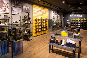 Photo n°15 de Dr. Martens à Nancy (Magasin de chaussures)