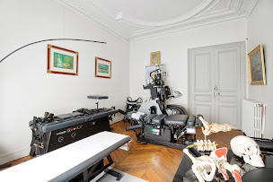 Photo n°15 de Florent Schoofs à Paris (Ostéopathe)