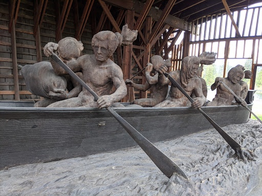 Nuu-chah-nulth Whaling Canoe Sculpture