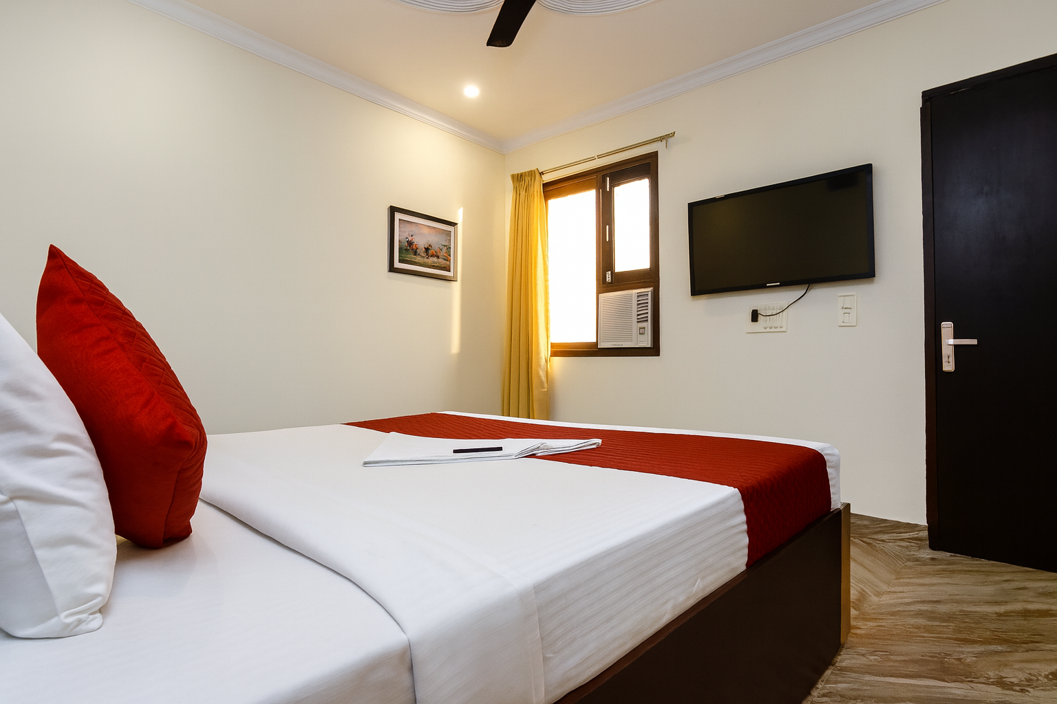 DIAMOND RESIDENCY