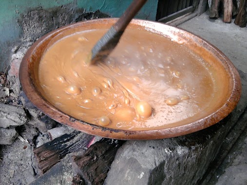 DODOL BETAWI IBU MARIYAM, Author: Dodol Betawi Ibu Mariyam