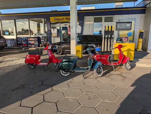Westfalen Tankstelle - Lage, Schötmarsche Str. 356 Gallery - Germany