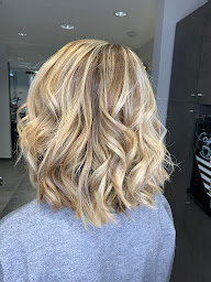 Photo n°8 de Le Bon Coiffeur Vincennes à Vincennes (Salon de coiffure)