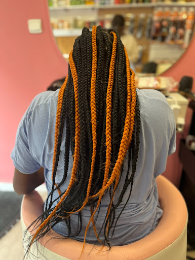 DA MONIQUE (tresses africaines Perpignan) Gallery - France
