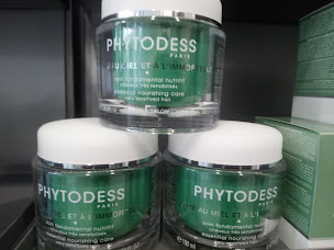 Photo n°13 de Institut du 6 à Lyon (Service de remplacement capillaire)