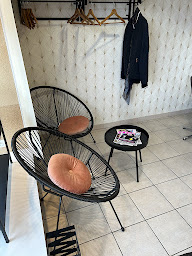 Photo n°7 de MéliMélo Coiff à Dugny-sur-Meuse (Salon de coiffure)