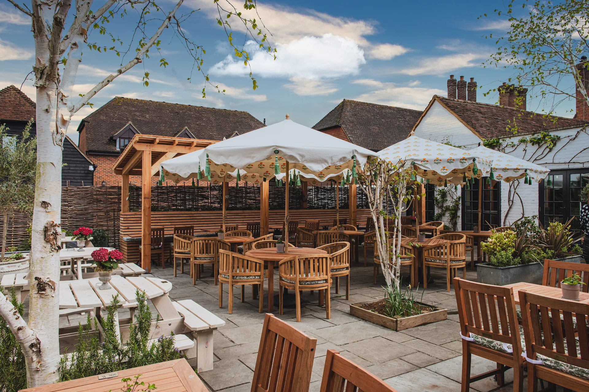 Bel & The Dragon - Odiham