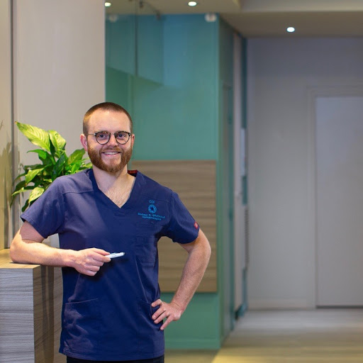 Docteur Clément GRUCHALA - Ophtalmo Chirurgien - Cataracte / Rétine - COF Coudekerque Dunkerque