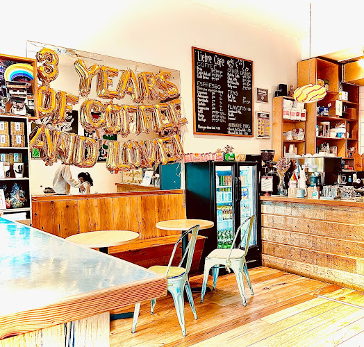 Liebre Cafe