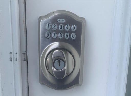 Richard C Locksmith - Visual