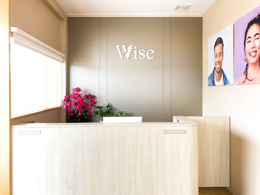 Klinik Pergigian Wise Dental Clinic Northbank, Kuching (Digital Implant Centre)