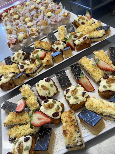 Fingers & Forks Catering - Thumbnail