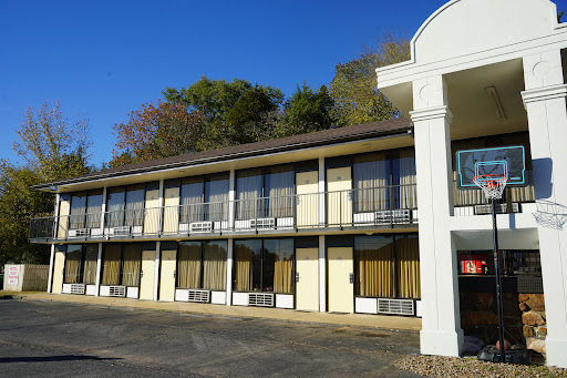 Sunset Inn Clarksville