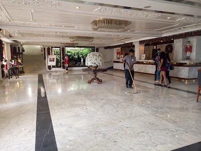 Photos of Abans Elite