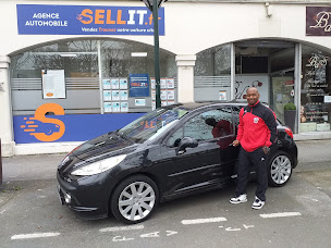 Photo n°47 de SELLIT.FR CAEN à Caen (Club automobile)